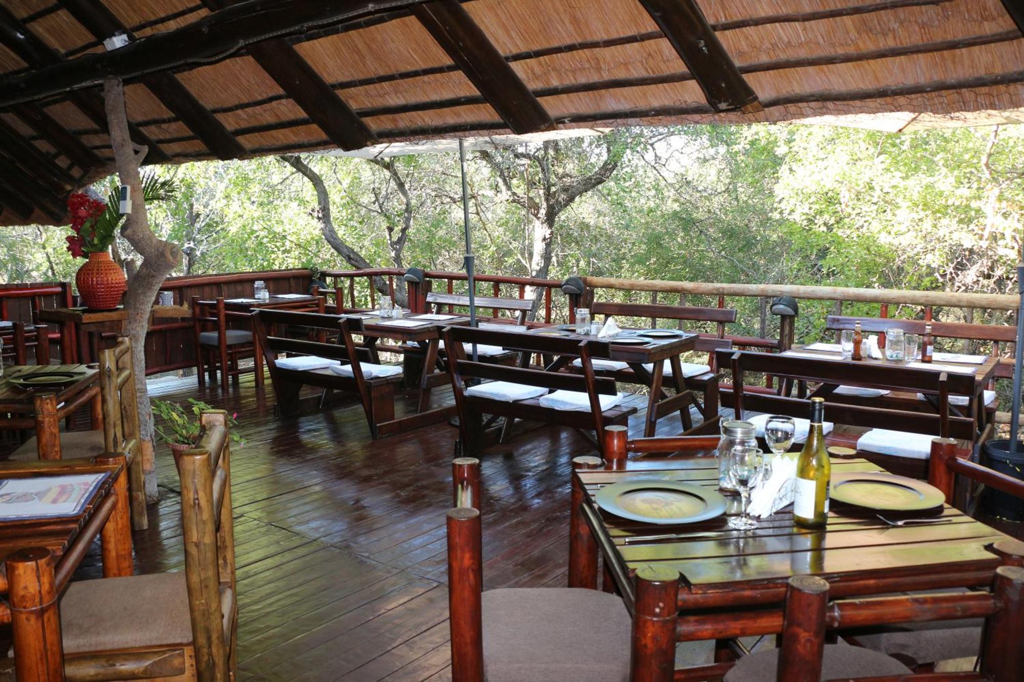 Jabula Kruger Safari Lodge Marloth Park Exteriör bild